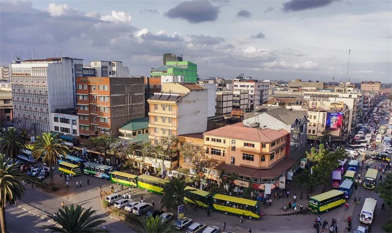 Trên đường: Cống hiến 10.000 km của đội Qunfeng ở Kenya