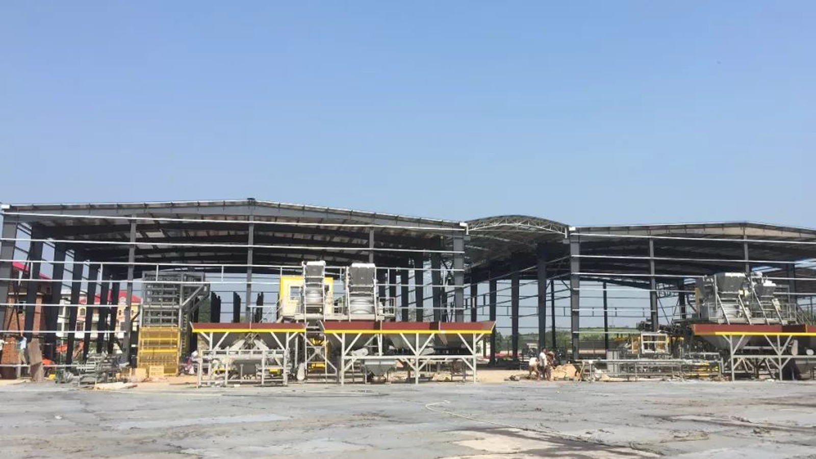 Giải pháp sản xuất hàng năm 100 triệu viên gạch tiêu chuẩn và 800.000 mét vuông gạch lát đường ở Hồ Nam