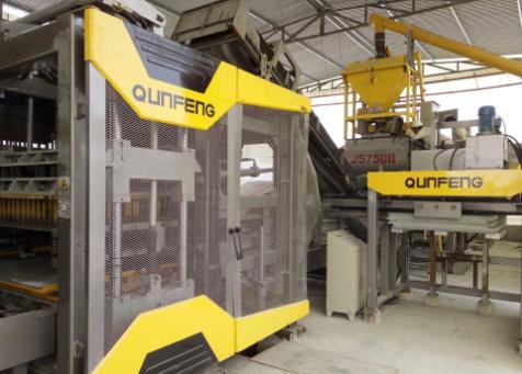 M&aacute;y khối di động 