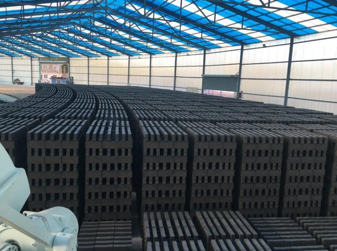 Tại sao công ty của bạn nên đầu tư vào dây chuyền sản xuất gạch block