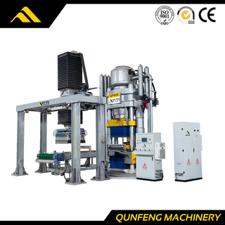 Máy ép gạch bê tông thủy lực QP900