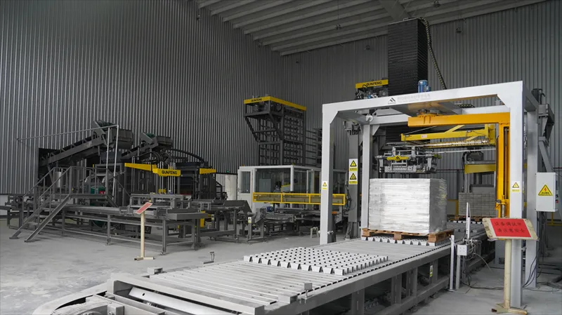 泉州建筑垃圾资源利用化项目-固废利用制砖生产线现场（来源:群峰）