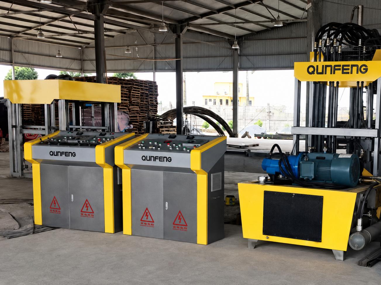 M&aacute;y khối đất n&eacute;n