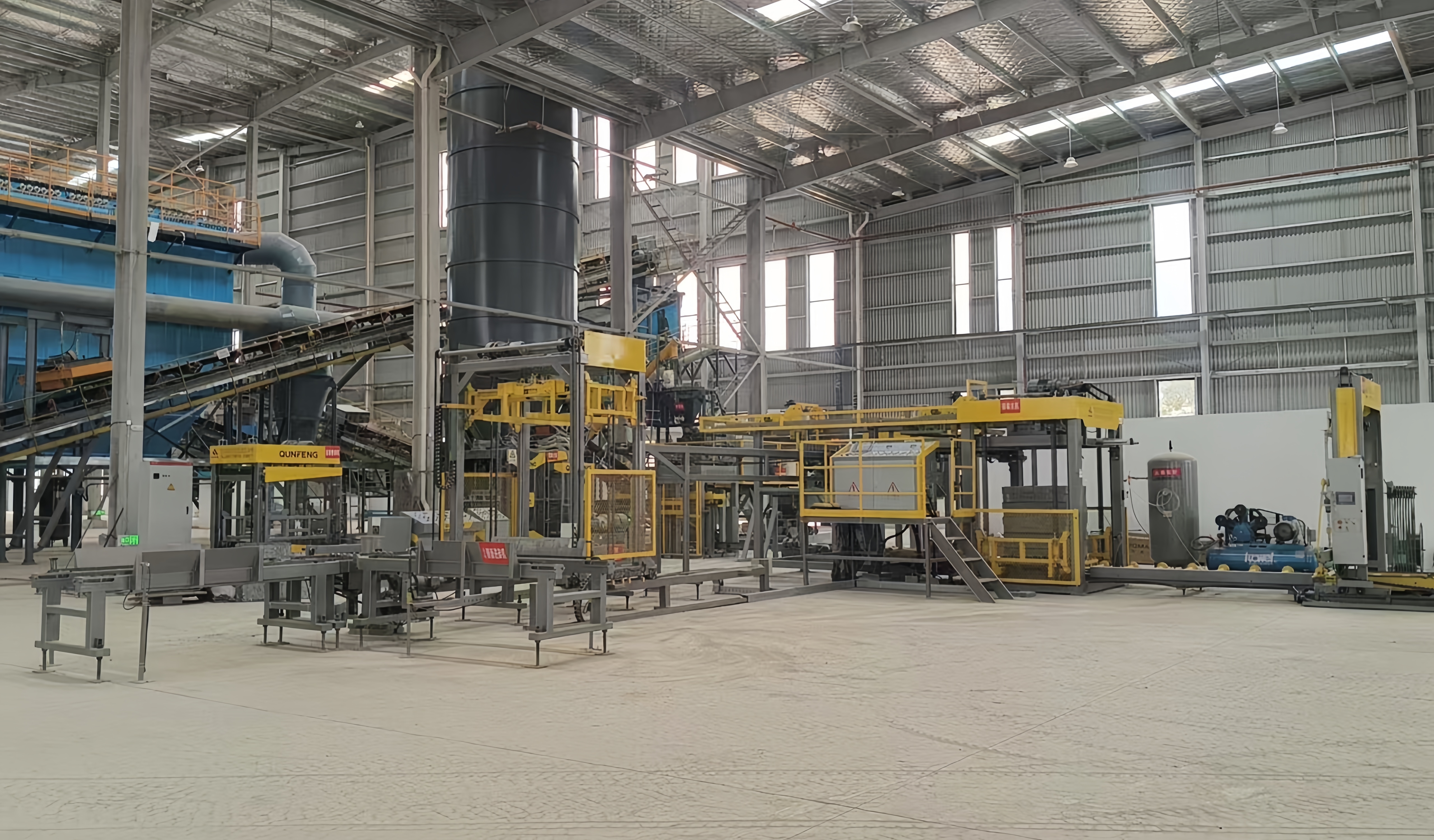 Dây chuyền sản xuất sản phẩm bê tông tùy chỉnh của Qunfeng Machinery tăng cường nâng cấp cơ sở hạ tầng cho tuyến đường sắt cao tốc Trường Cửu phía Đông Trung Quốc