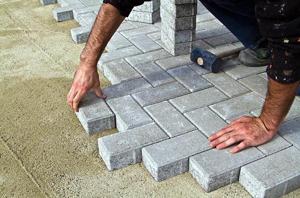 M&aacute;y l&agrave;m khối &aacute;p suất cao 